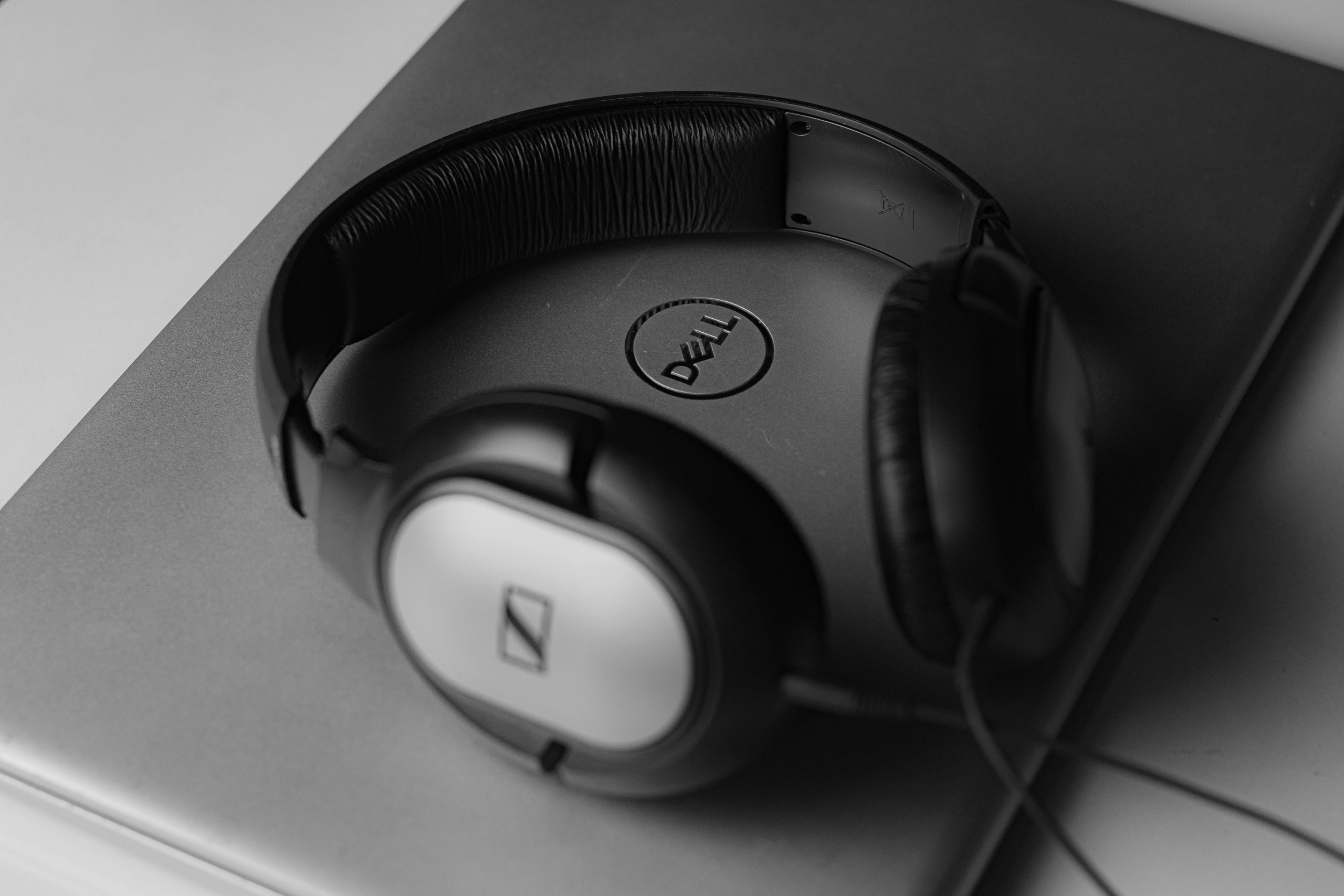 sennheiser momentum 4