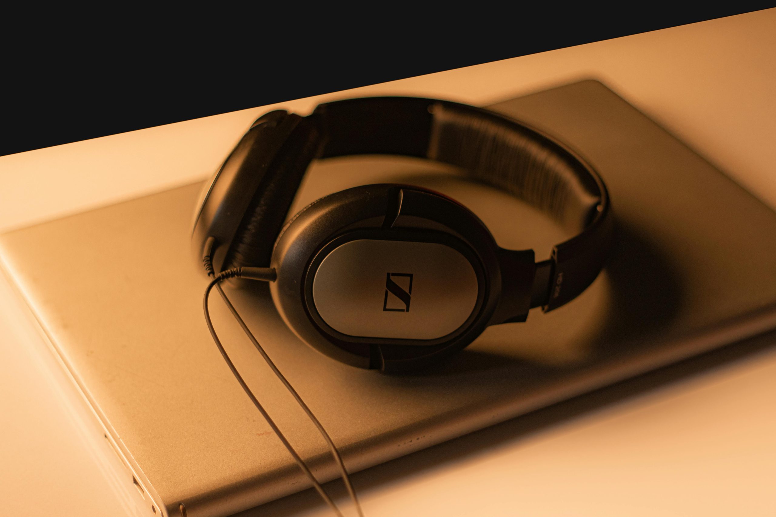 sennheiser momentum 4